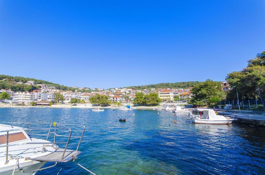 Three Bedroom Apartment With Amazing Sea View Trogir Buitenkant foto